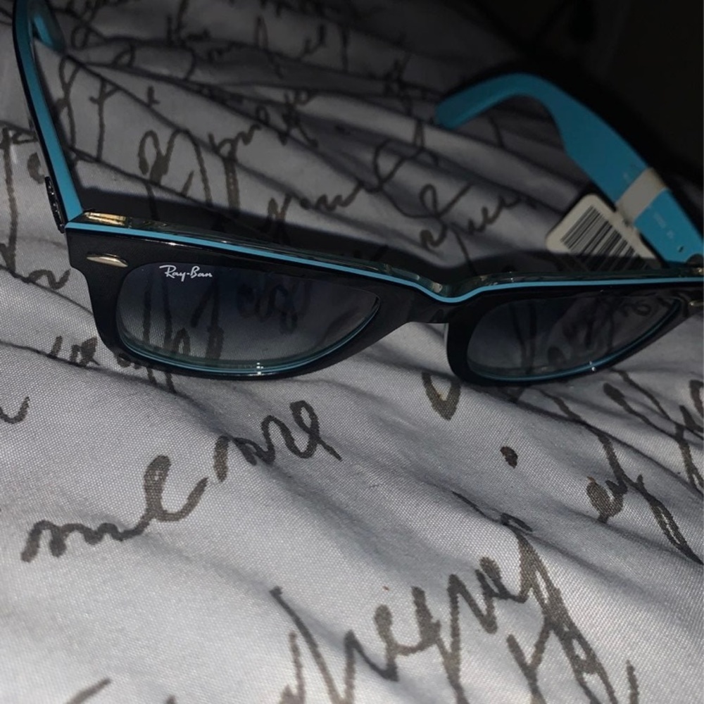 Ray ban Tiffany and CO. blue color new glasses